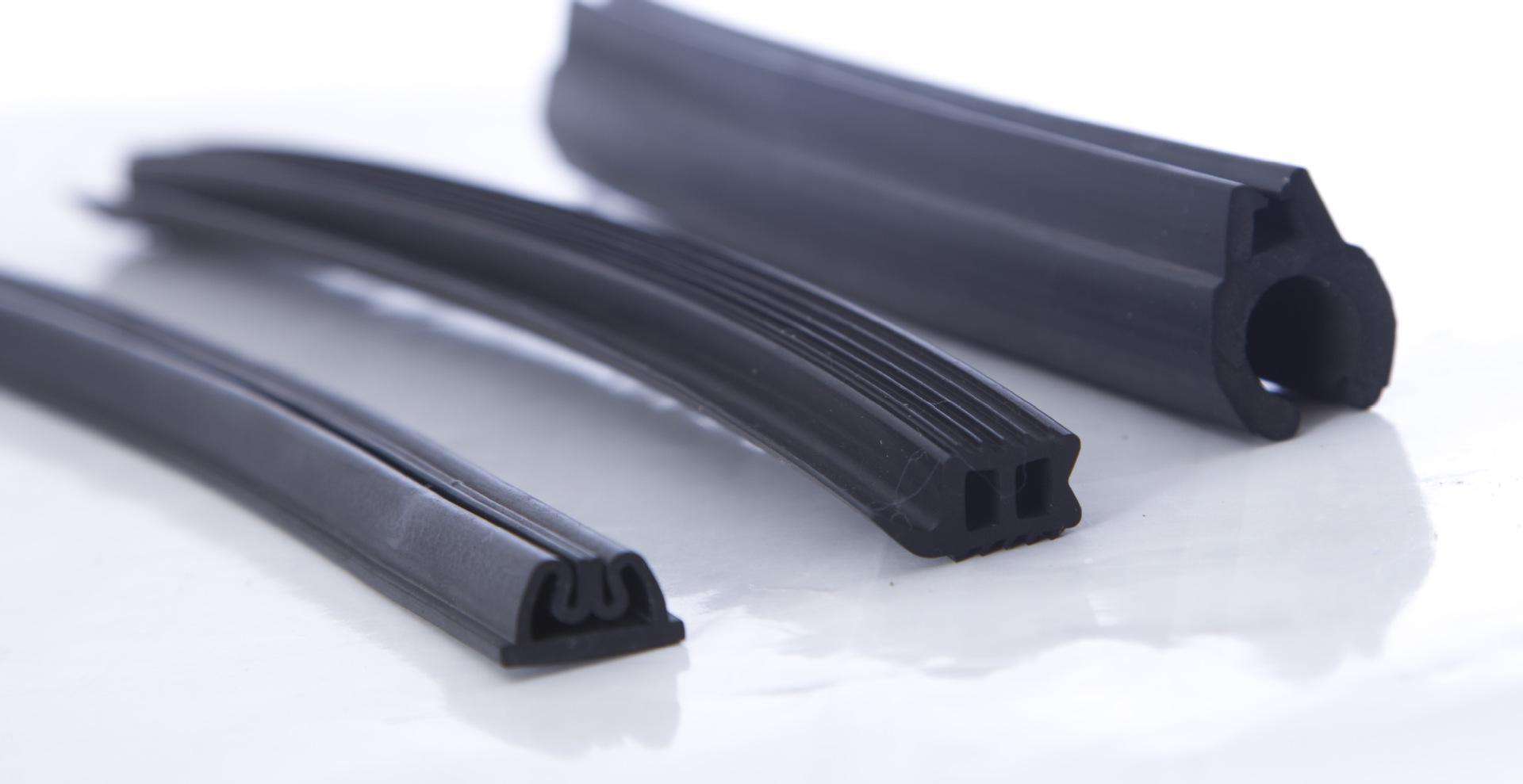 24n5n6gujwn.jpg 24n5n6gujwn.jpg